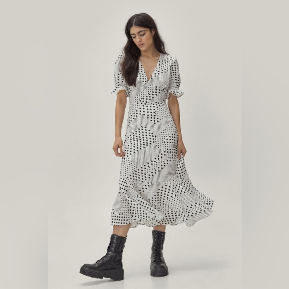 NASTY GAL Mixed Spot Print Fitted Midi Dress- 4